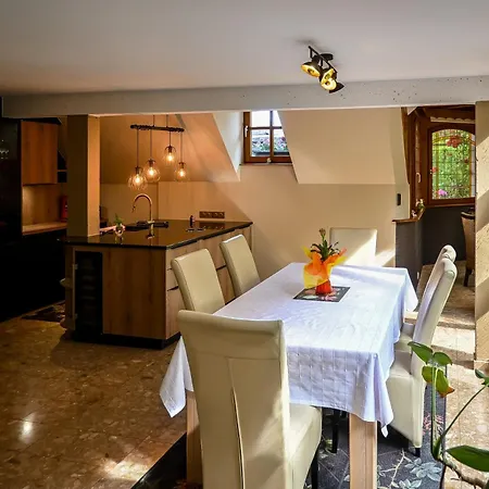 La Romance - Spacieuse & Luxueuse - Parking Gratuit *